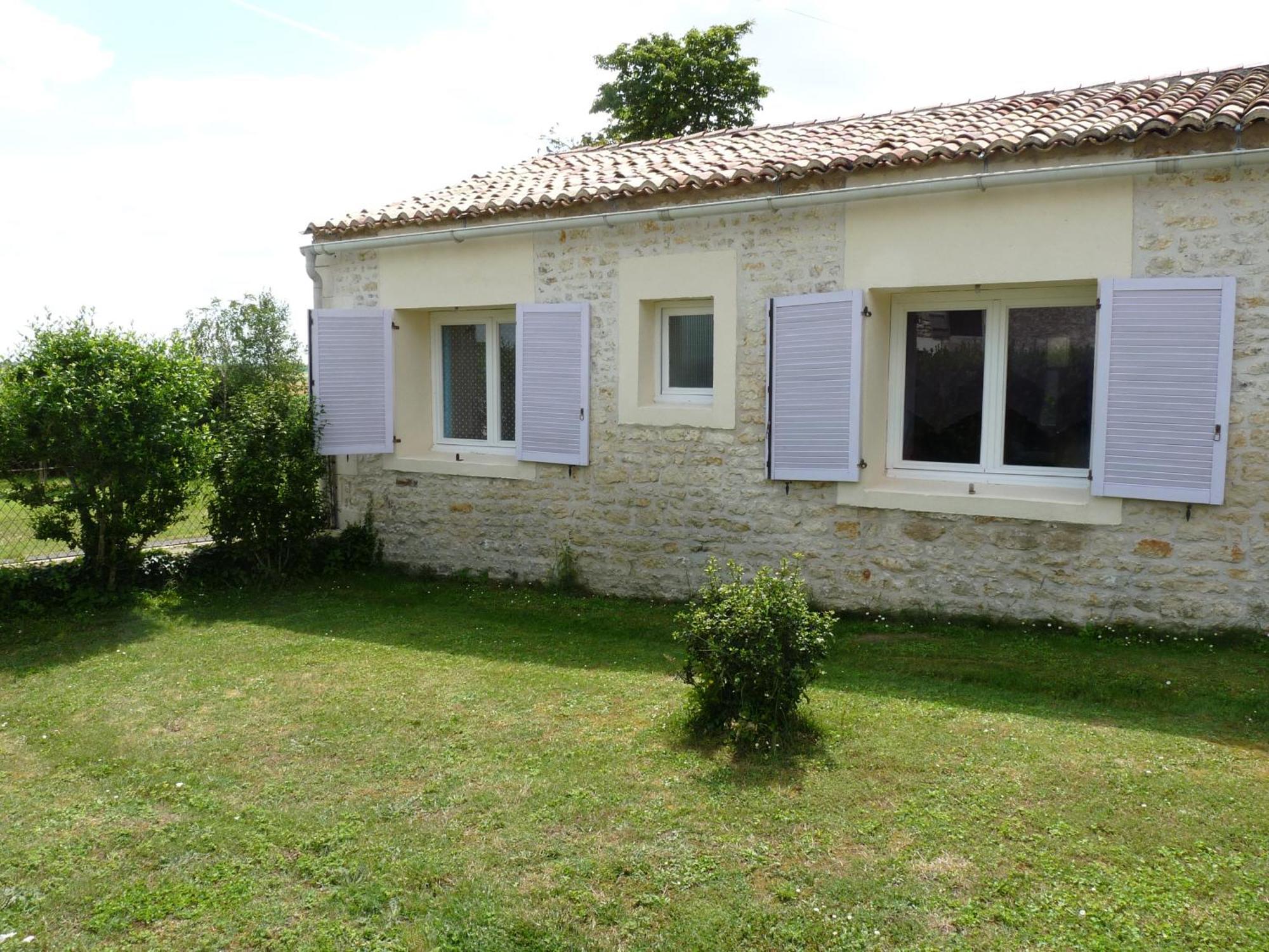 Gites Chez Belliveau Meursac Exterior foto